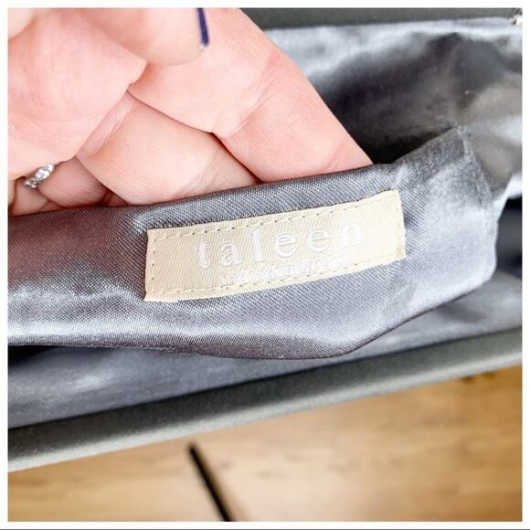 Taleen Framed Gray Metallic Clutch Dot Accent - Picture 7 of 10